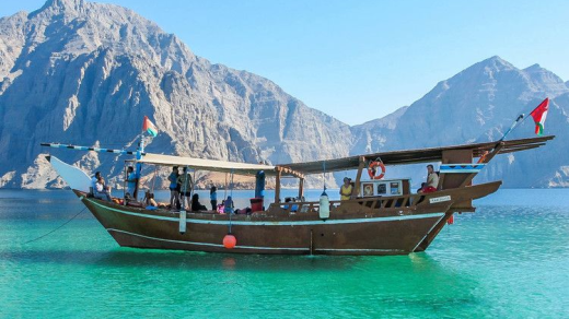 Sailing Through Serenity: Exploring Musandam On A Dhow Cruise
